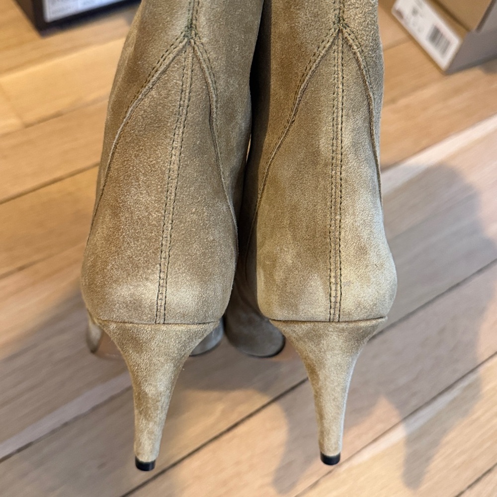 Isabel Marant /ISABEL MARANT
7CM SUEDE LEATHER DEMKA ANKLE BOOTS - Picture 6 of 7